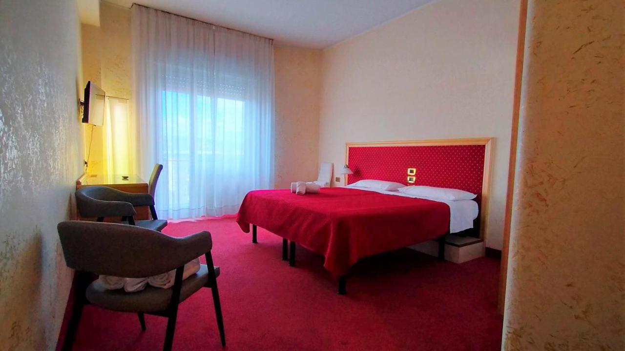 Hotel Palace Masoanri'S Reggio di Calabria Buitenkant foto