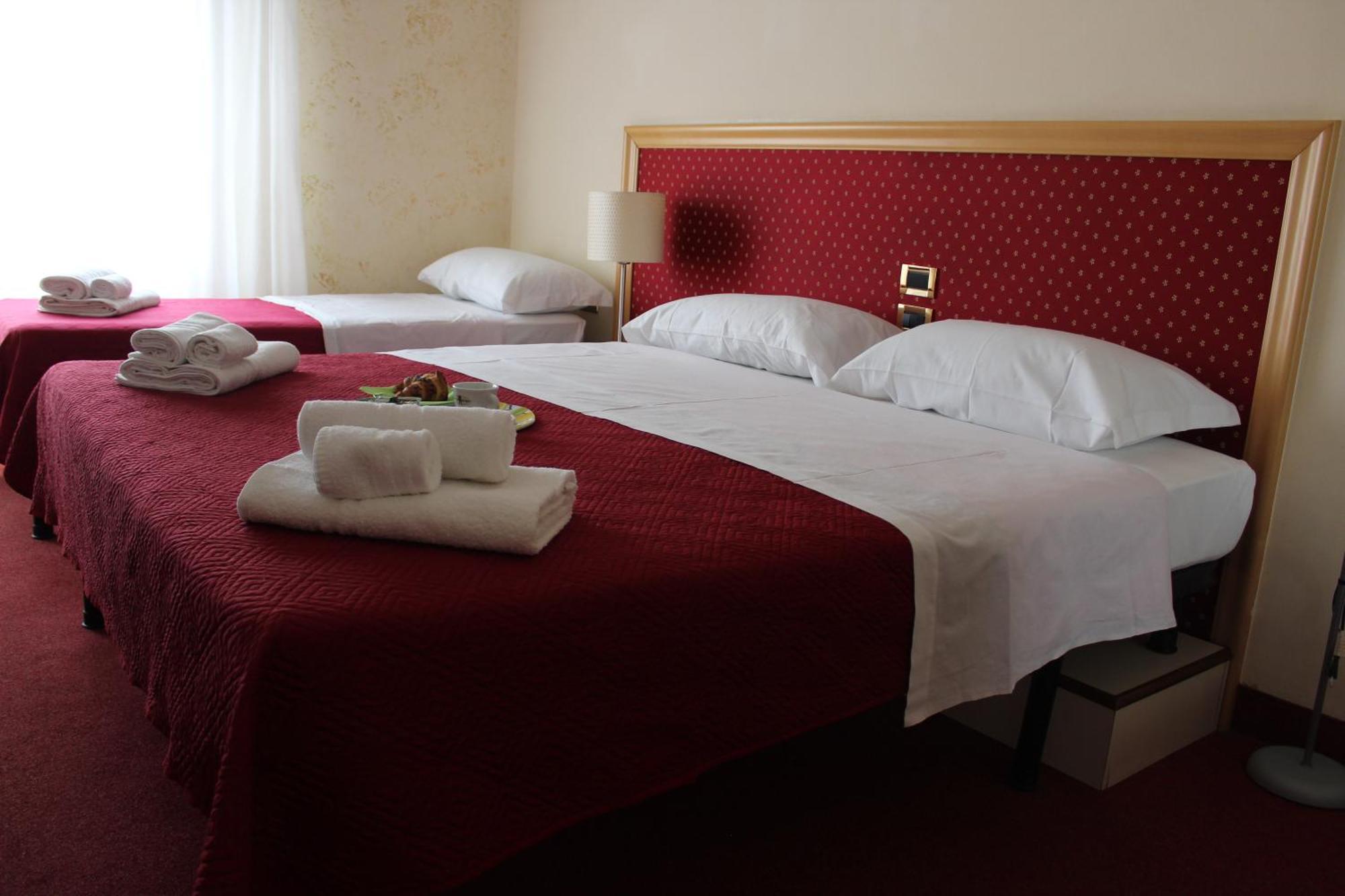 Hotel Palace Masoanri'S Reggio di Calabria Buitenkant foto
