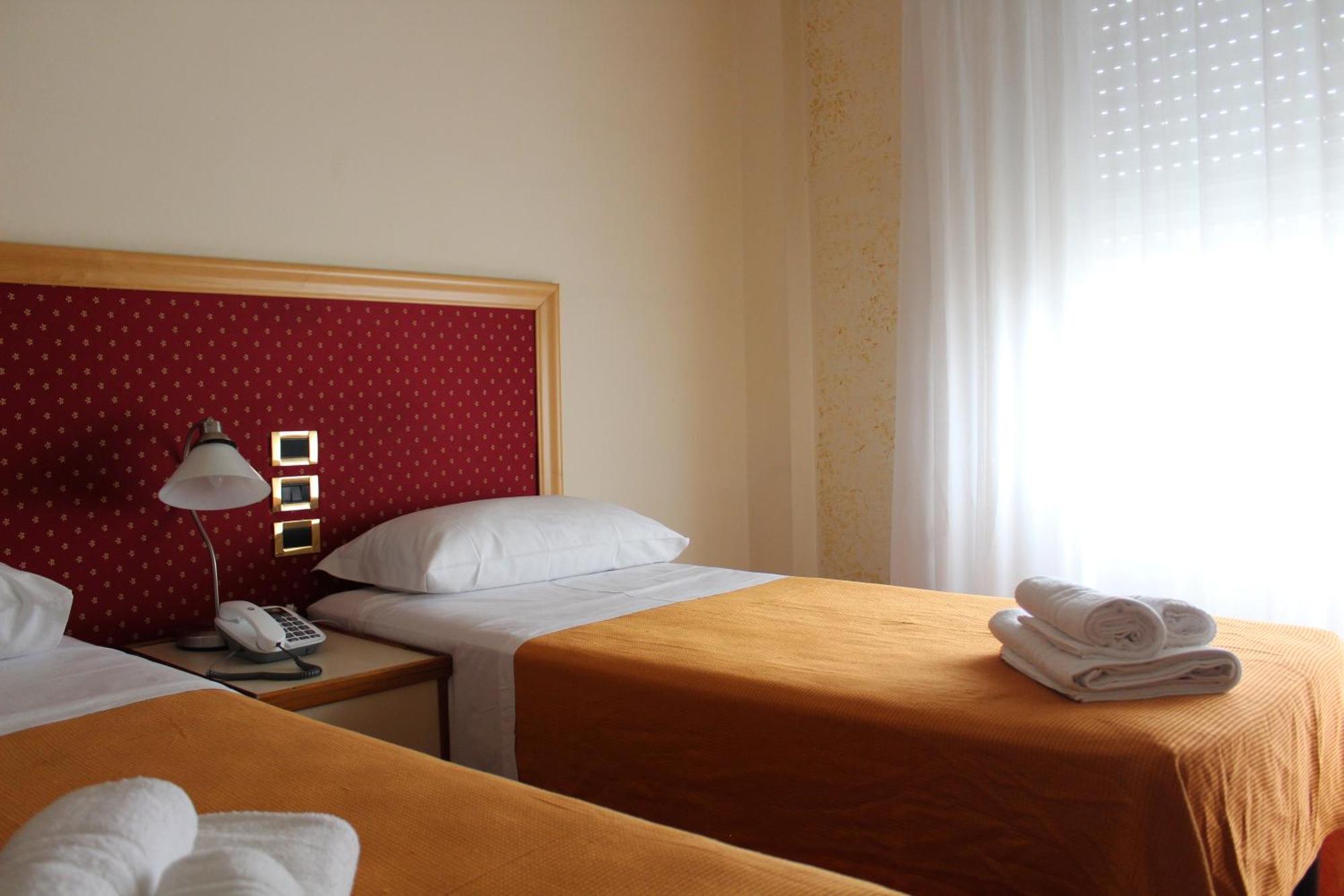 Hotel Palace Masoanri'S Reggio di Calabria Buitenkant foto
