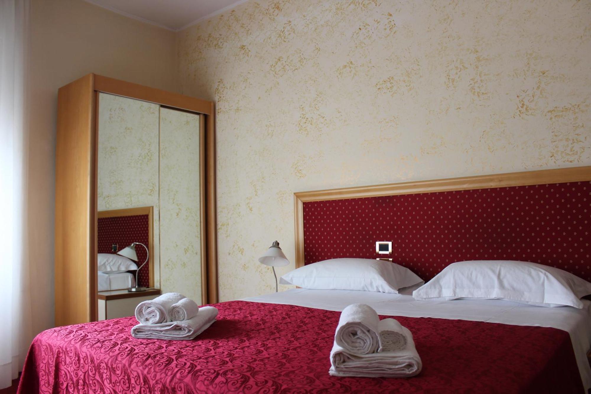 Hotel Palace Masoanri'S Reggio di Calabria Buitenkant foto