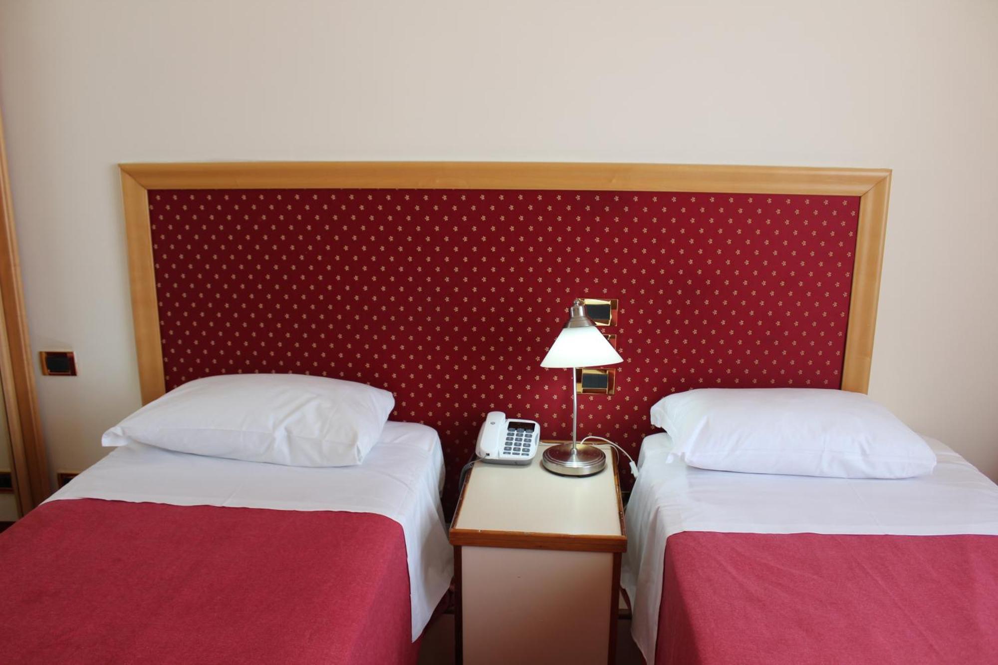 Hotel Palace Masoanri'S Reggio di Calabria Buitenkant foto
